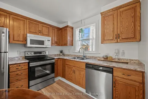 513 Speedvale Avenue, Guelph, ON N1E 1P5
