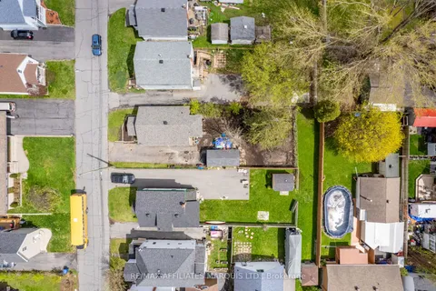 432 Eighth St Street, Cornwall, ON K6H 2T2