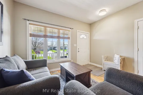 213 Frederick Court, East Zorra-Tavistock, ON N0B 2R0