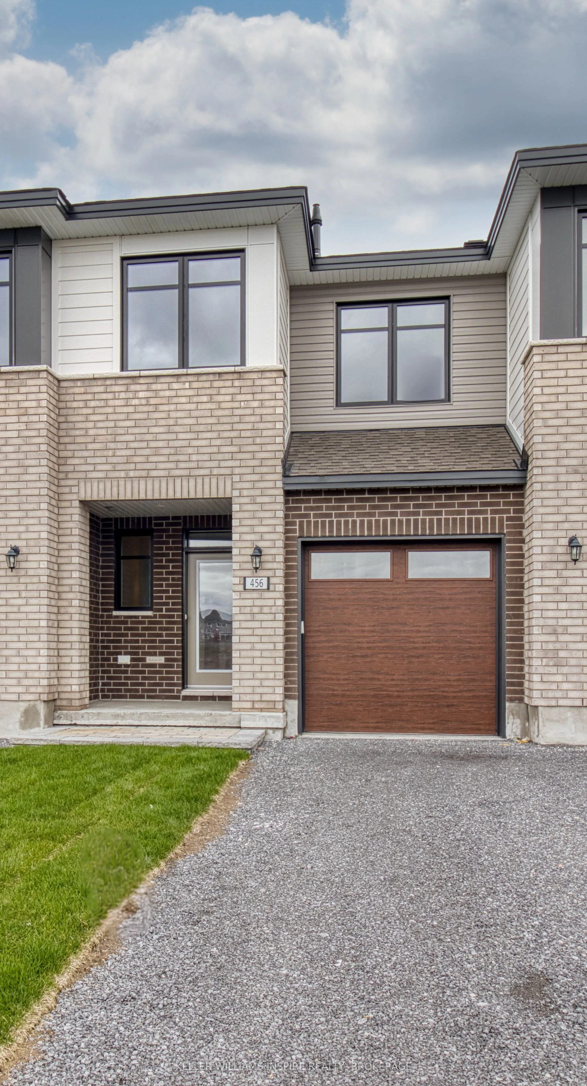 456 Buckthorn Avenue, Kingston, ON K7P 0V6