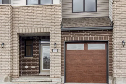456 Buckthorn Avenue, Kingston, ON K7P 0V6