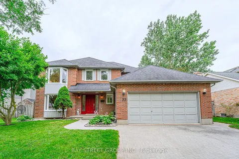 33 Repton Avenue, London North, ON N5X 3G3