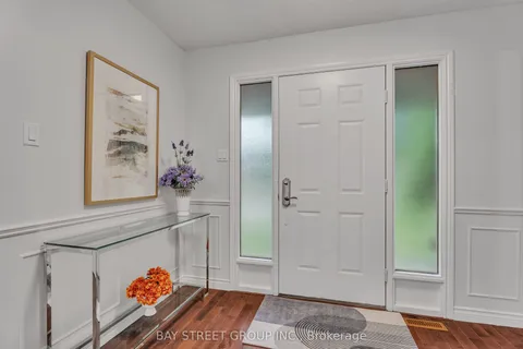 33 Repton Avenue, London North, ON N5X 3G3