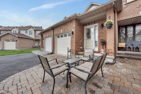 37 Grenadier Way, Barrhaven, ON K2J 4L3