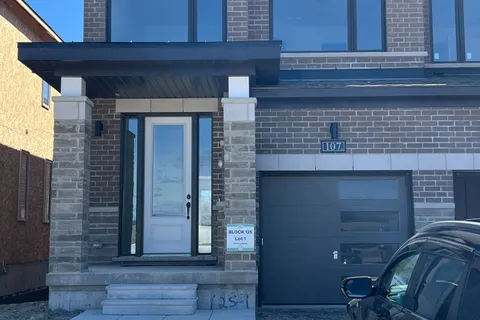 107 Pike Street, Smith-Ennismore-Lakefield, ON K9K 0J5