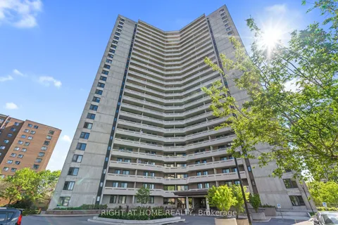 1171 AMBLESIDE Drive, Woodroffe, ON K2B 8E1