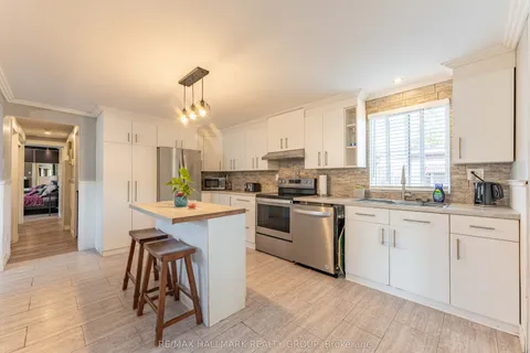 307 FRONT Road, Hawkesbury, ON K6A 2T1