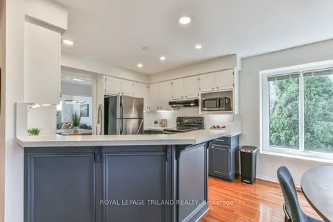 23 DERWENT Road, London North, ON N6G 4V8