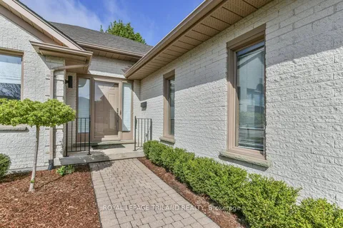 23 DERWENT Road, London North, ON N6G 4V8