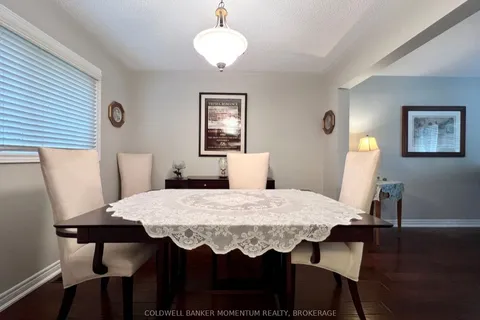8 Meadowbrook Lane, Pelham, ON L0S 1E4