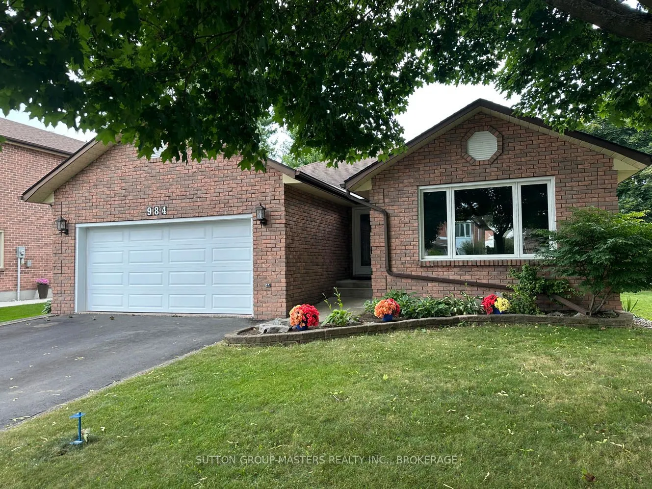 984 Ambleside Crescent, ON K7P 2B7