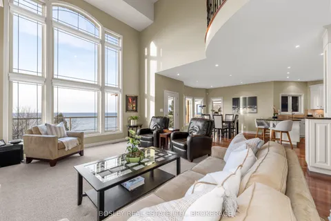 10 1/2 Colton Avenue, St. Catharines, ON L2N 5B1