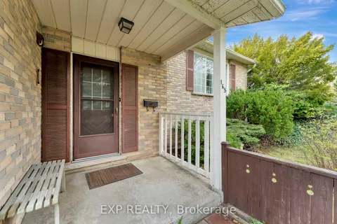 165 Harvard Road, Waterloo, ON N2J 3V4