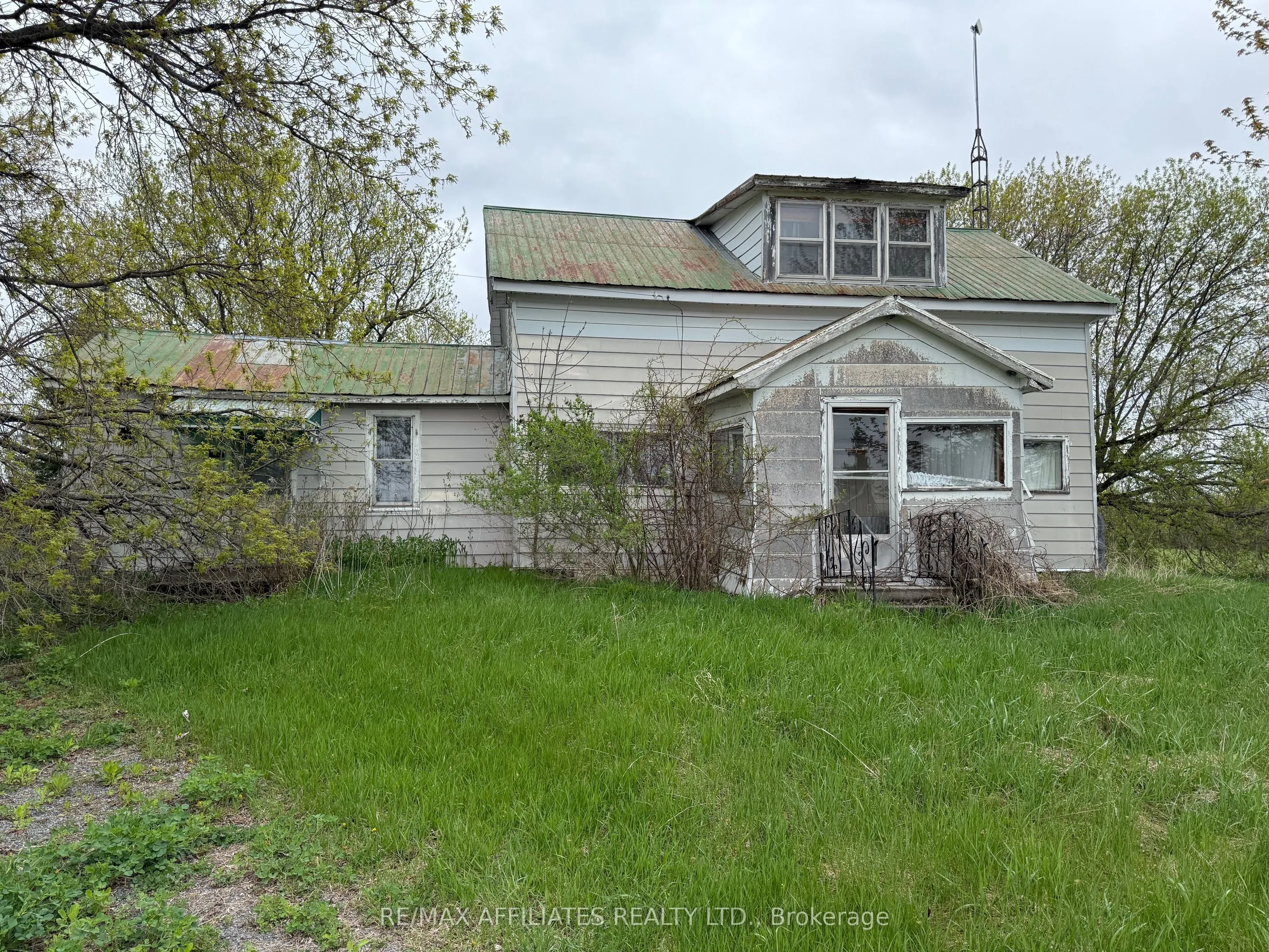 15554 SAVING Street, ON K0C 1Y0