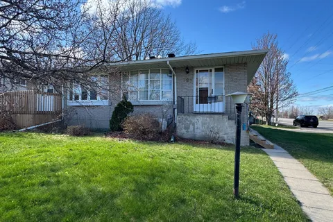 798 Birchwood Road, ON P1B 4T6