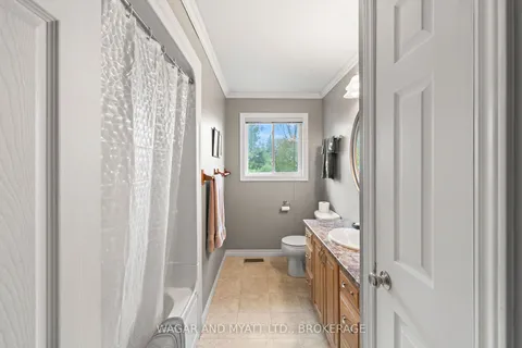 93 Henry Street, Greater Napanee, ON K7R 3A6