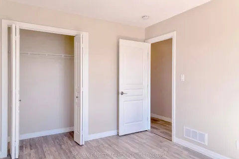 1085 Woodhaven Drive, Kingston, ON K7P 0H7