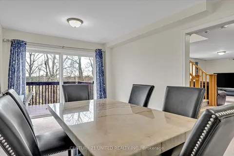 561 Grange Way, Peterborough North, ON K9H 0G7