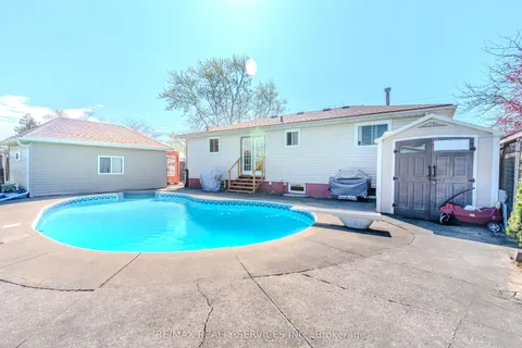 50 Chantal Court, Welland, ON L3B 5V3