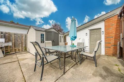 67 Wakelin Terrace, ON L2M 4K8