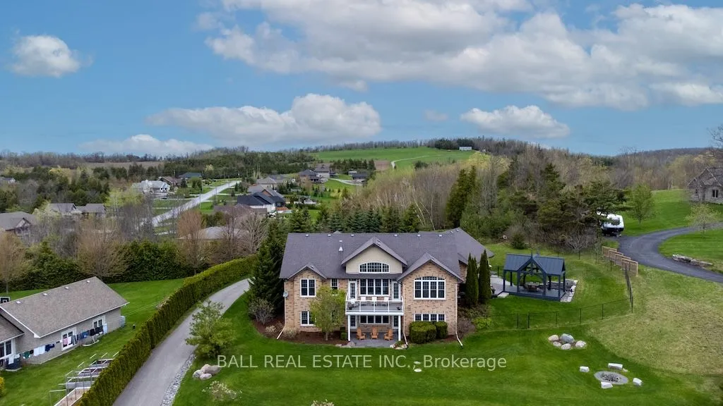 164 Arnott Drive, Selwyn, ON K0L 1T0