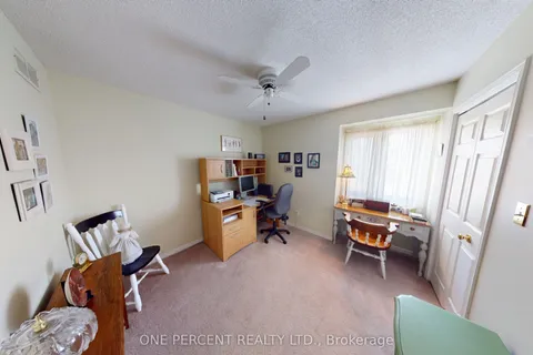 9 Hunters Court, Pelham, ON L0S 1E4