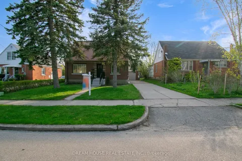47 Ellis Crescent, Waterloo, ON N2J 3N5