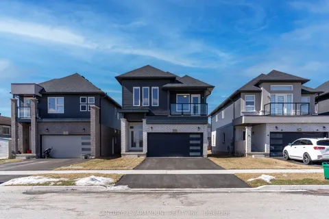 72 Bradley Avenue, Welland, ON L3B 0K1