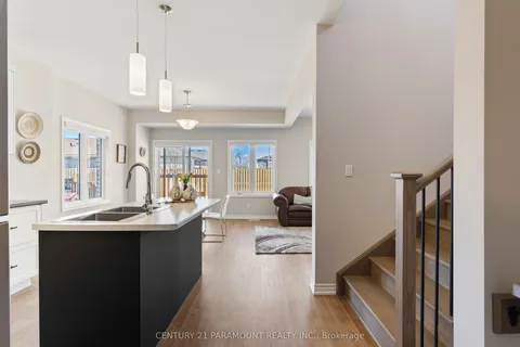 72 Bradley Avenue, Welland, ON L3B 0K1