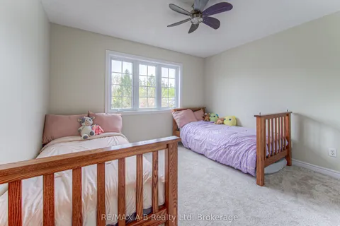 290 Norman Street, ON N5A 7Y3