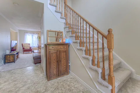 290 Norman Street, ON N5A 7Y3