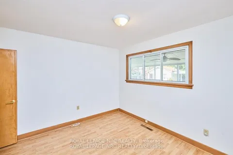66 ROSE Avenue, Thorold, ON L2V 3C8