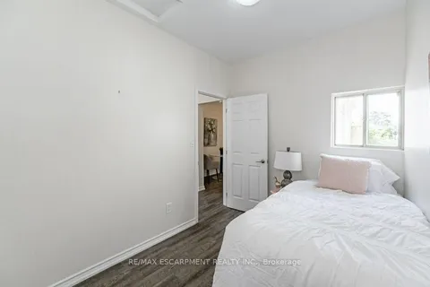 196 Picton Street, Hamilton, ON L8L 3W9