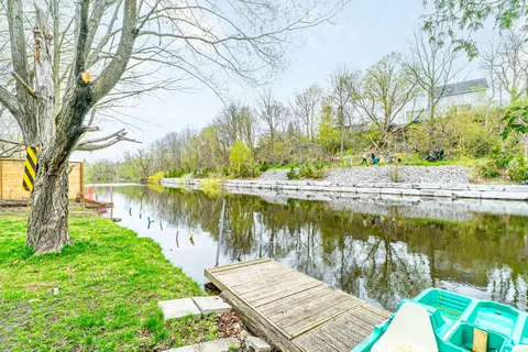 68 Ridout Street, Kawartha Lakes, ON K9V 2B8