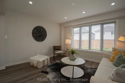 7 Hawthorn Avenue, Thorold, ON L2V 0H9