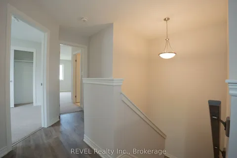 7 Hawthorn Avenue, Thorold, ON L2V 0H9
