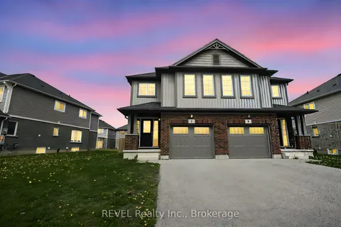 7 Hawthorn Avenue, Thorold, ON L2V 0H9
