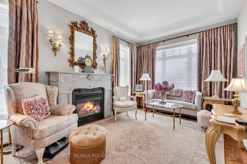 98 Ontario St Street, ON K9A 3B3