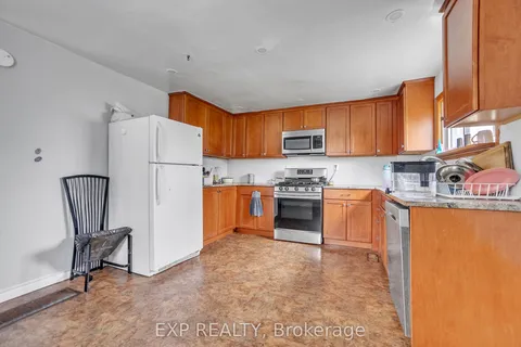 45 Purdy Street, Belleville, ON K8P 1Y8