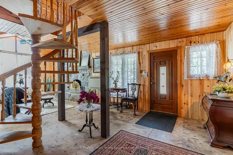 1065 Cloverleaf Road, Algonquin Highlands, ON K0M 1J2