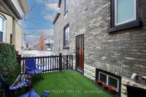 513 Quebec Street, London East, ON N5W 3Y8