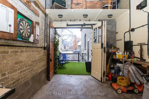 513 Quebec Street, London East, ON N5W 3Y8