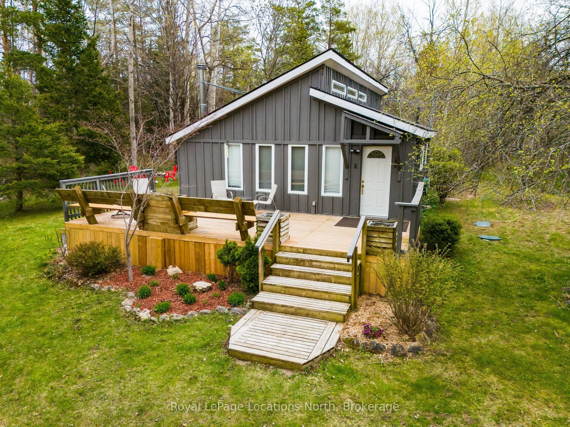 121 Hidden Lake Road, Blue Mountains, ON L9Y 0T6