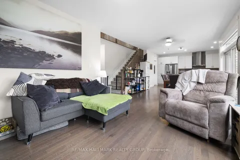 805 Gamble Drive, Russell, ON K4R 0G6