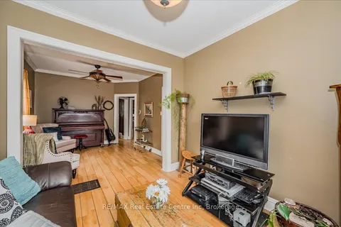 265 London Road, Guelph, ON N1H 2C7
