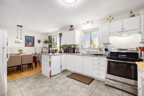 6208 Renaud Road, Orleans - Convent Glen and Area, ON K1W 0L1
