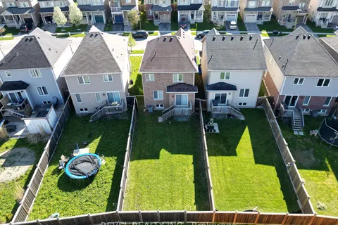 88 Warner Lane, ON N3T 0J3