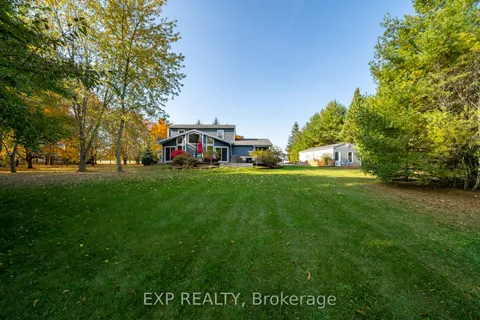 17682 Loyalist Parkway, Prince Edward County, ON K0K 3L0