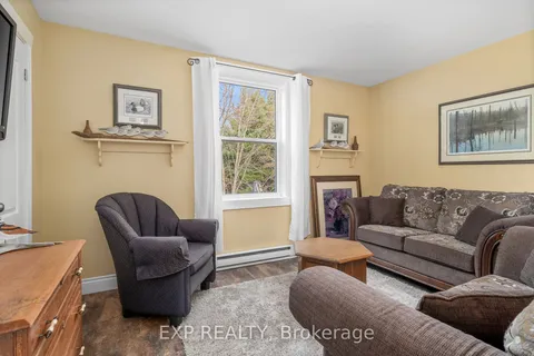 17682 Loyalist Parkway, Prince Edward County, ON K0K 3L0