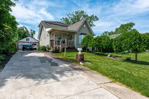 367 Bowen Road, Fort Erie, ON L2A 2Z2
